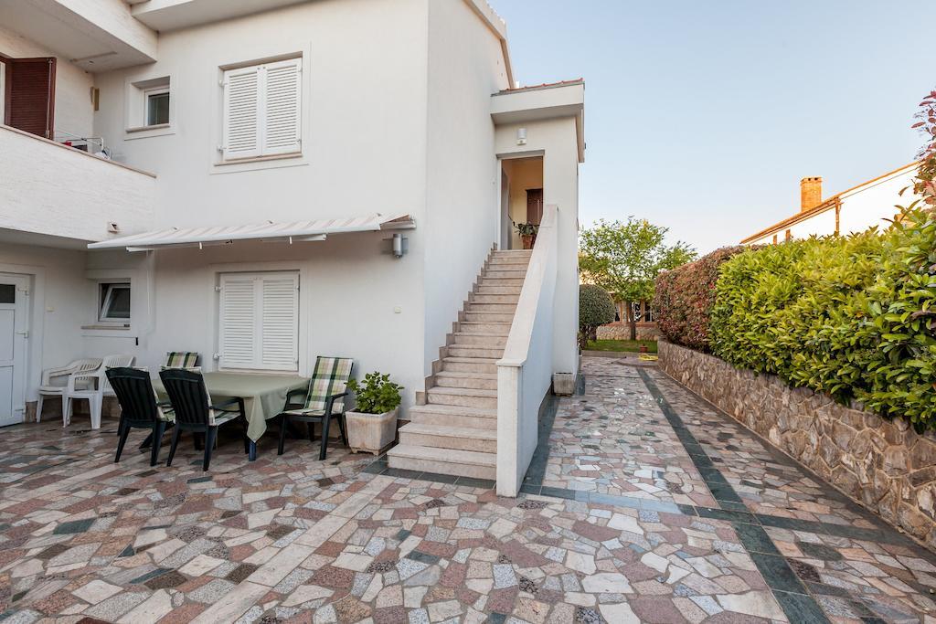 Villa Maria Крк Екстер'єр фото